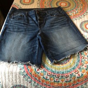 American Eagle Bermuda Shorts